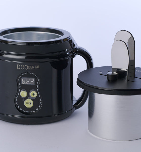 Multi-purpose Heater with the Intra / Oral Photographic Mirror Attachment